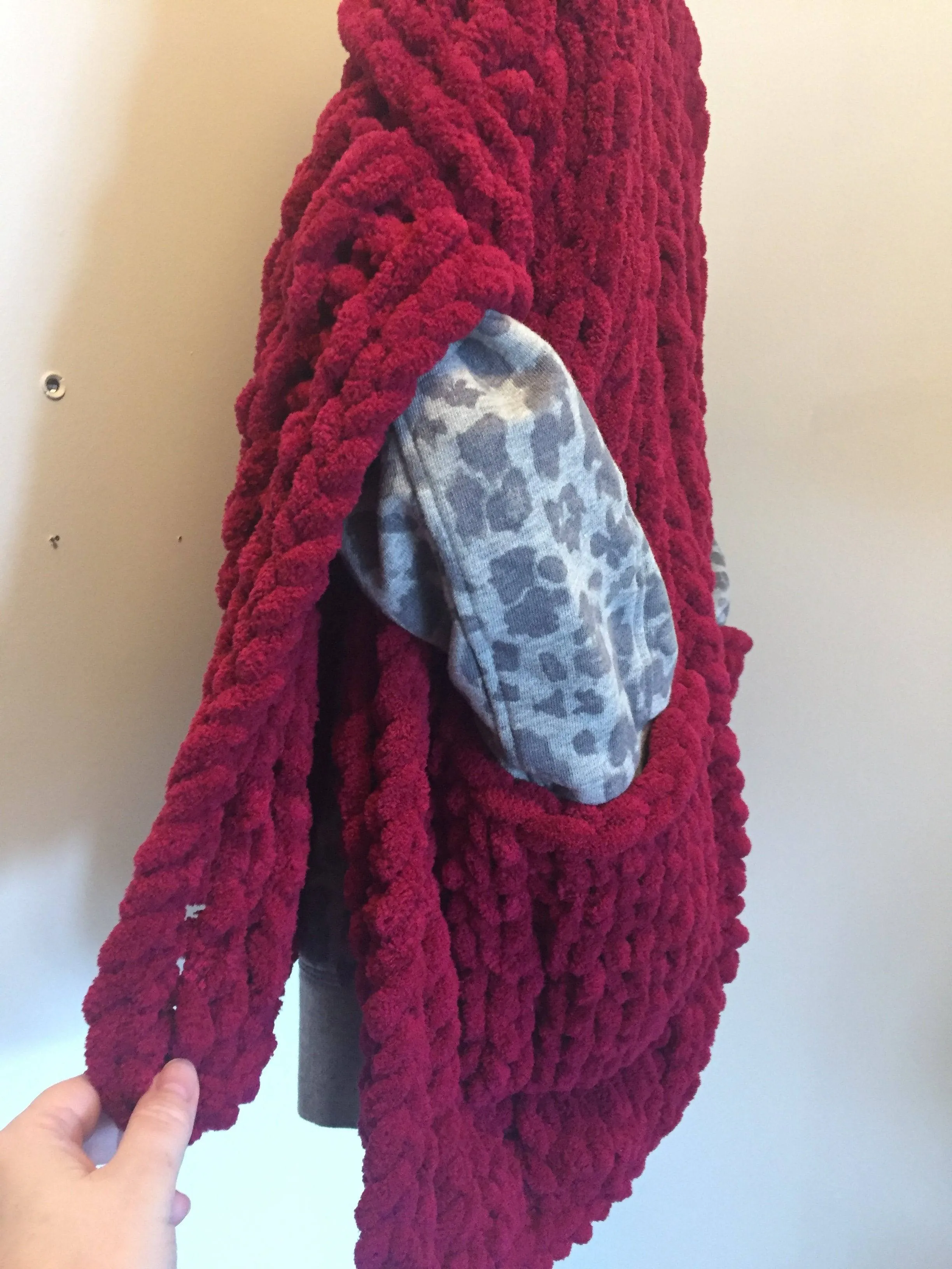 PATTERN: Celtic Cable Saxon Braid Shawl Wrap